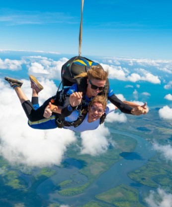 Skydiving - Skydive Cairns