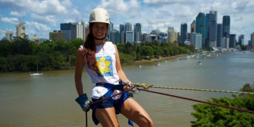 Abseiling - Kangaroo Point - Everything Australia