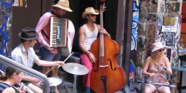 Melbourne Lanes and Arcades Walk - Everything Australia