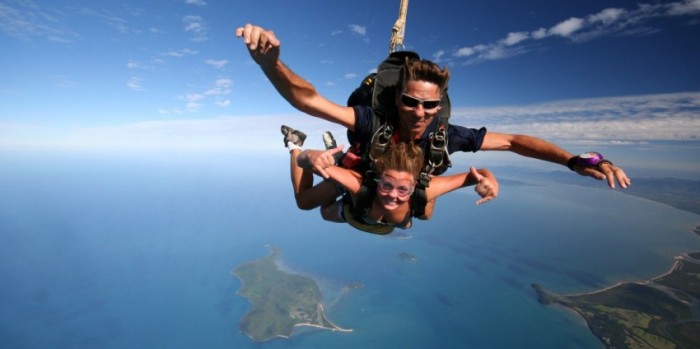 Skydive Mission Beach Everything Australia Skydiving Mission Beach Jump The Image 1
